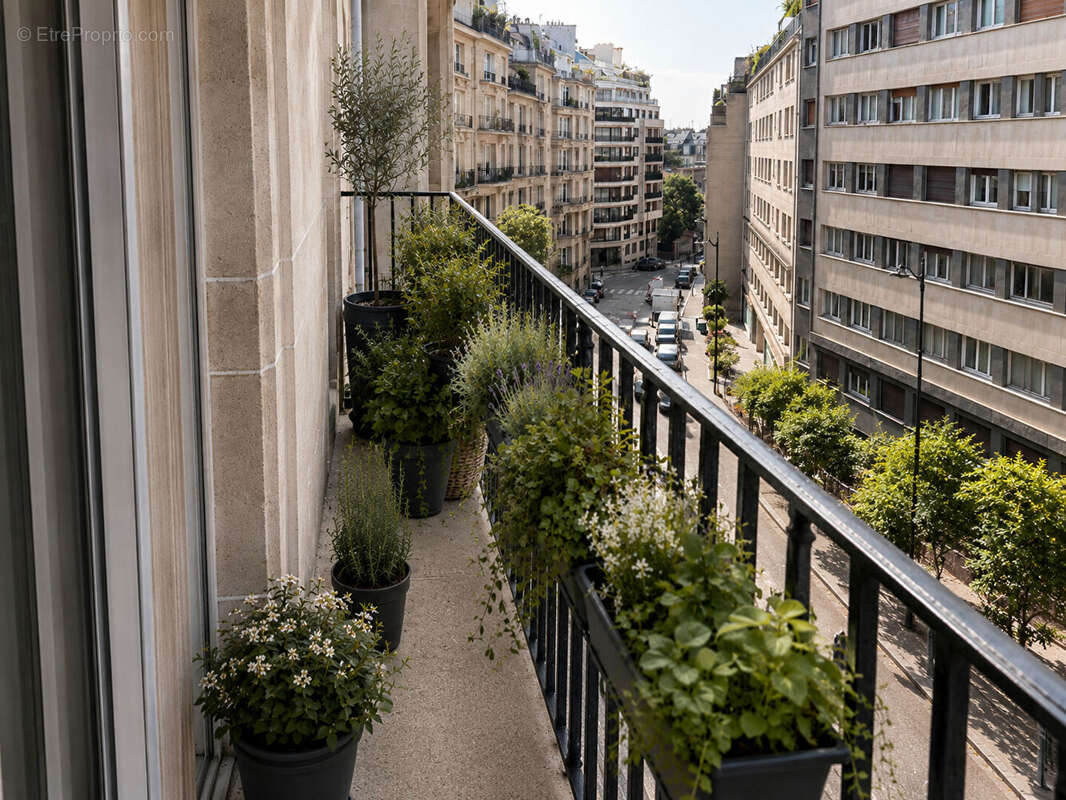 Appartement de prestige 4 pièces à vendre à Auteuil Nord, Paris - photo 14