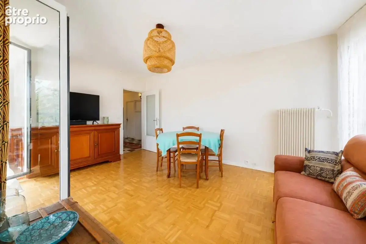 Appartement de 5 pièces de 95 m² à Sevran - photo 1