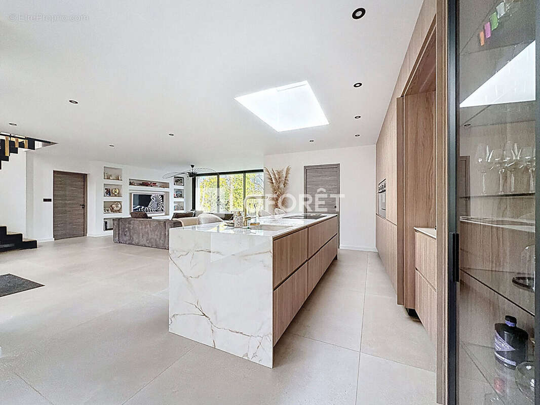 Maison à BIEVILLE-BEUVILLE