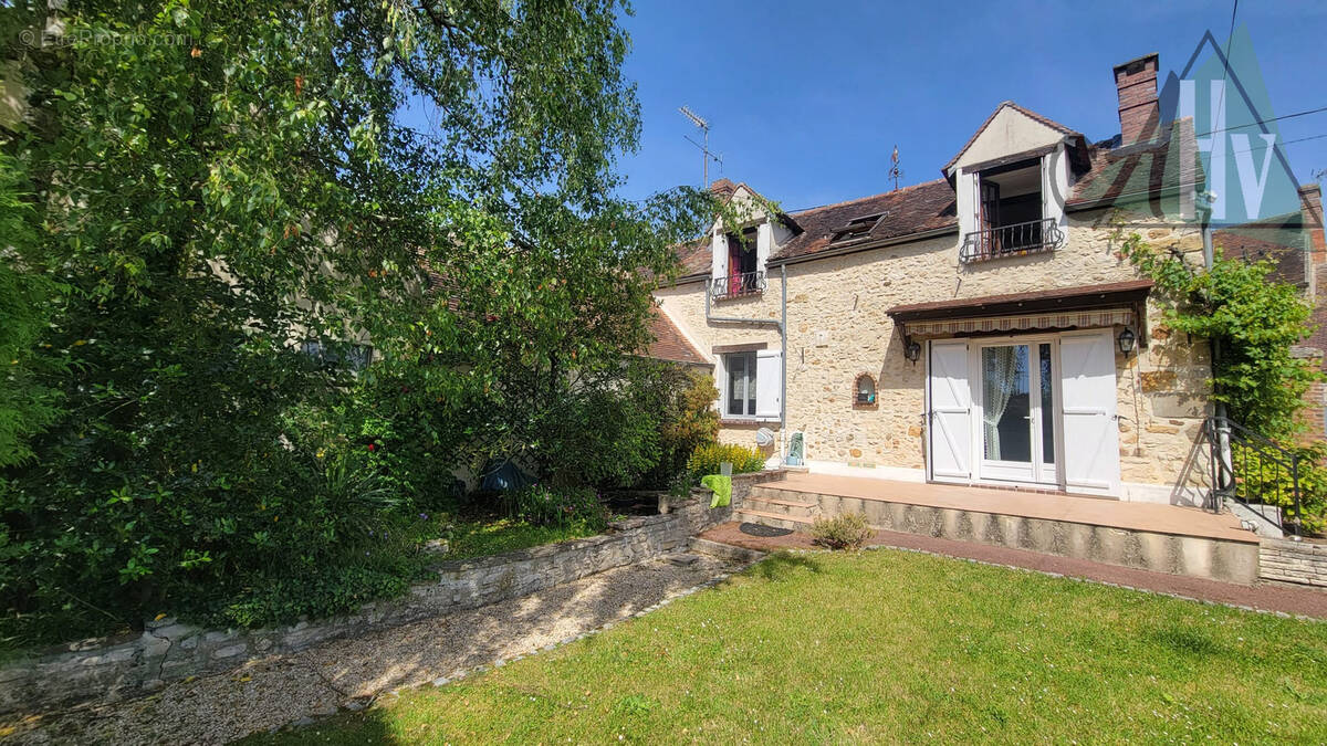 Maison à DONNEMARIE-DONTILLY