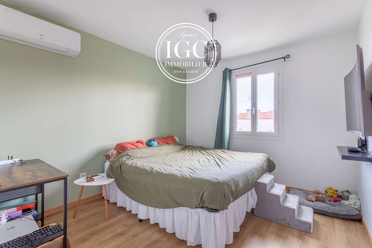 Maison à CHATEAUNEUF-LES-MARTIGUES