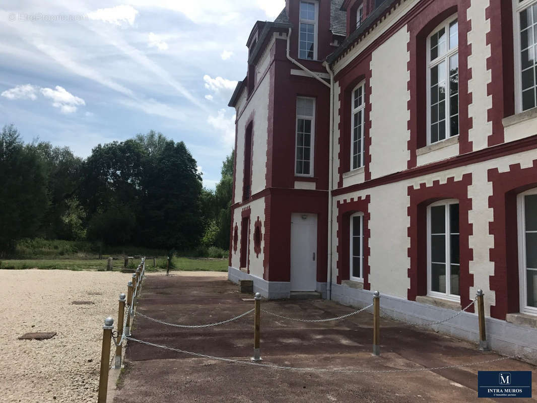 Appartement à FONTAINEBLEAU