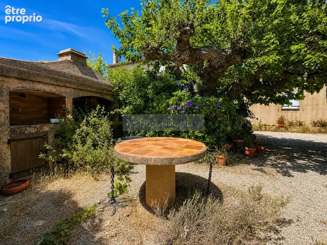Propriete de caractere au coeur des vignes - ramatuelle - photo 7