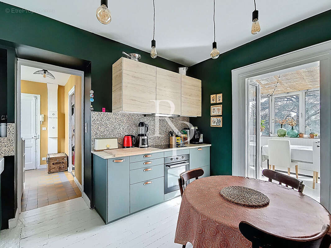 Appartement à LYON-5E