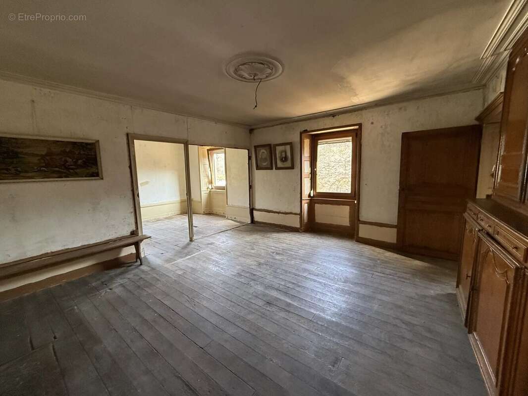 Authentique ferme-bourgeoise de village à Melay – “l’Ibiza du Nord” - photo 4