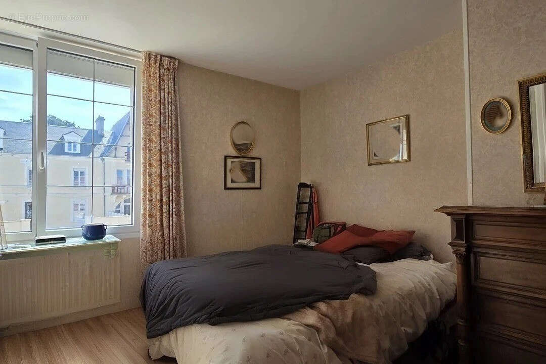 Maison à GRANDCAMP-MAISY