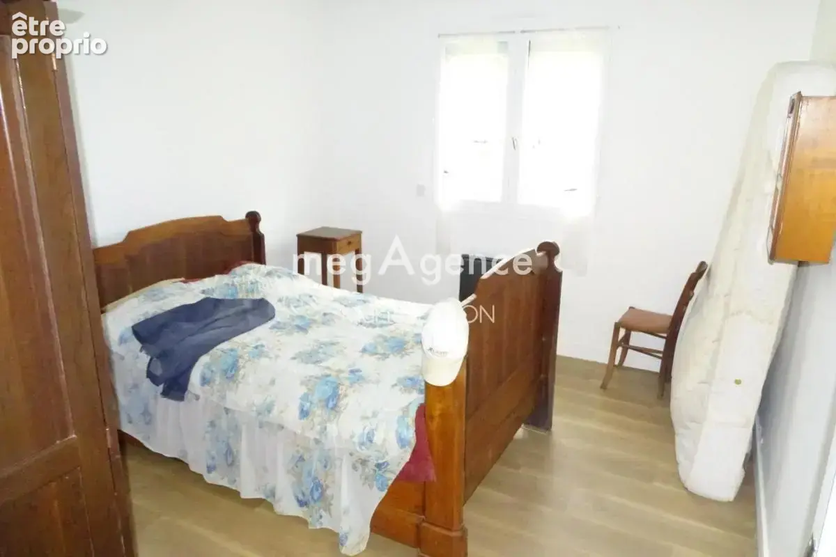 Maison 75m²- Terrain 1000m²- 2 garages- 3 chambres - photo 6