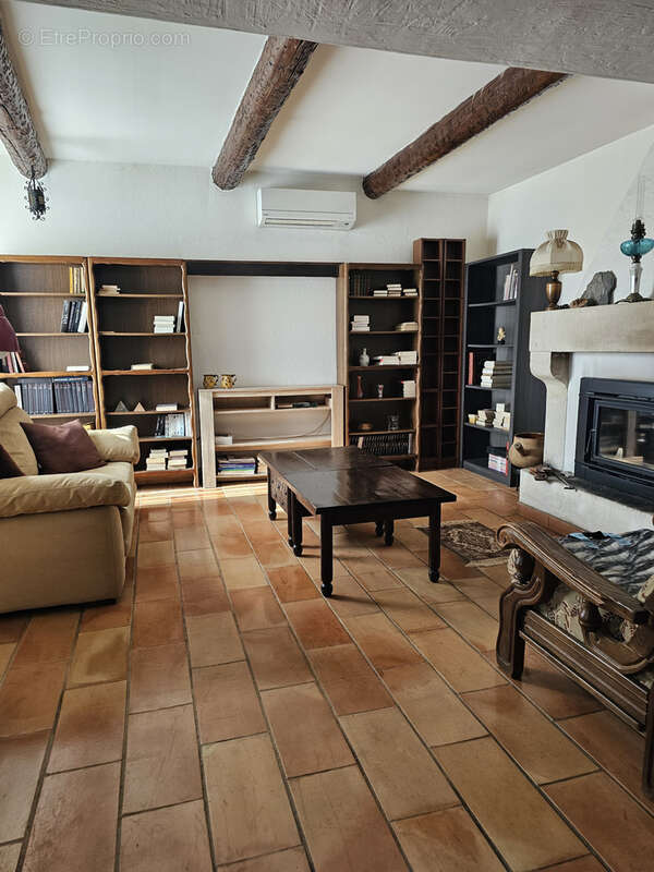 Maison de ville t7 piscine et terrain - photo 8