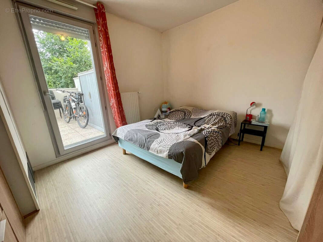 Appartement Carrieres Sous Poissy 3 pièce(s) 55 .72 m2 - photo 7