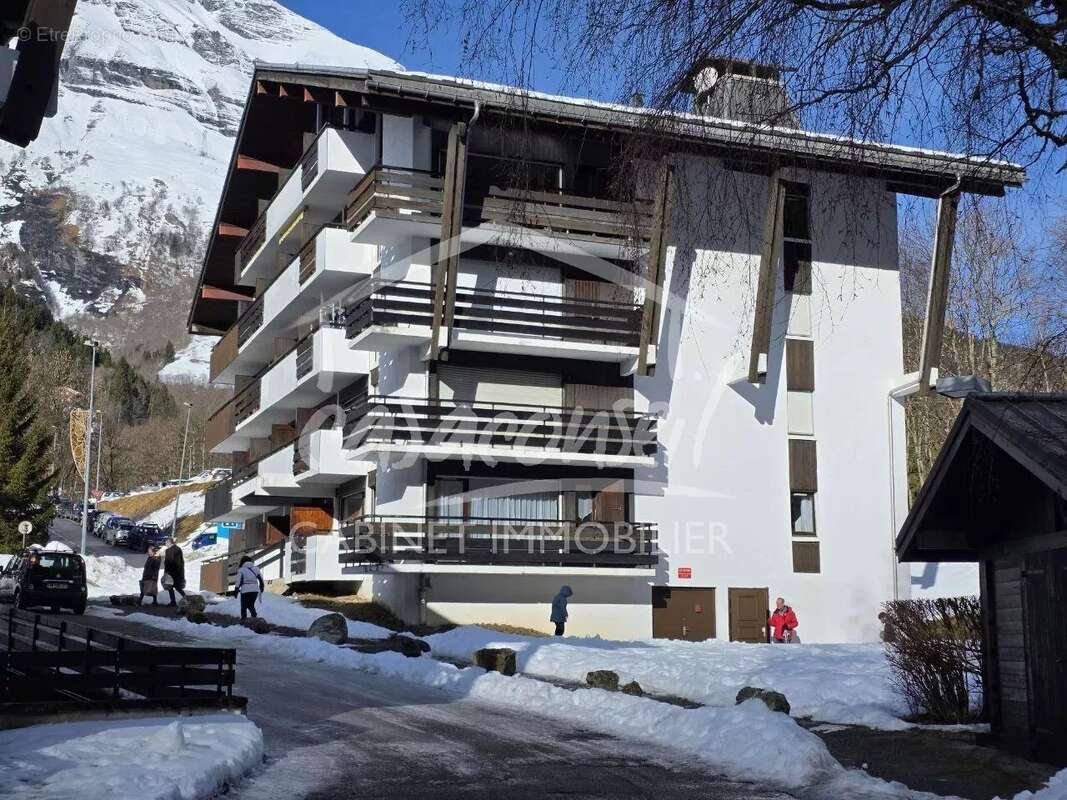 Appartement à LES CONTAMINES-MONTJOIE