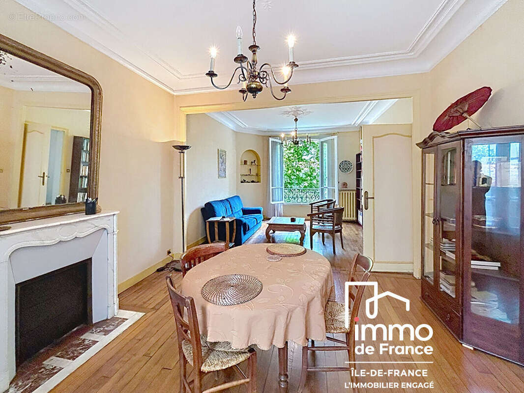 Maison à VILLEMOMBLE