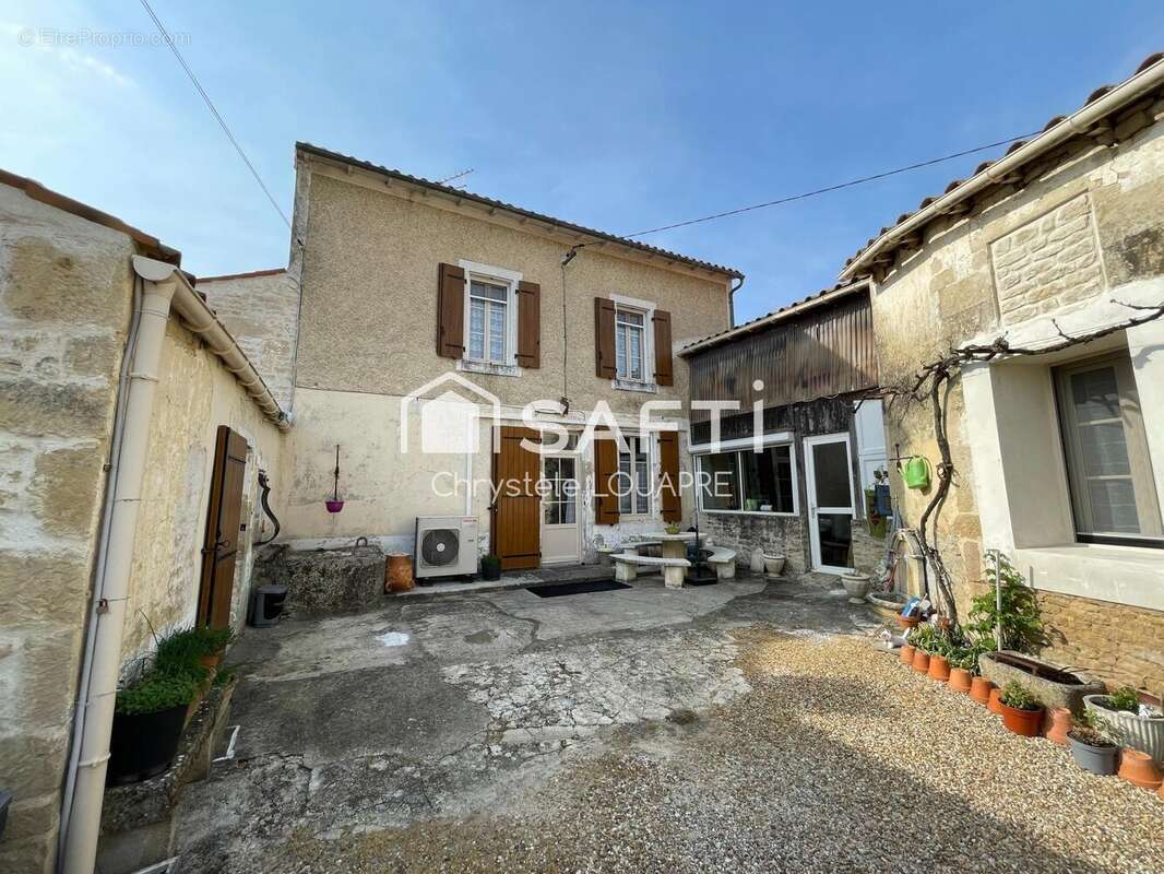 Photo 2 - Maison à AULNAY