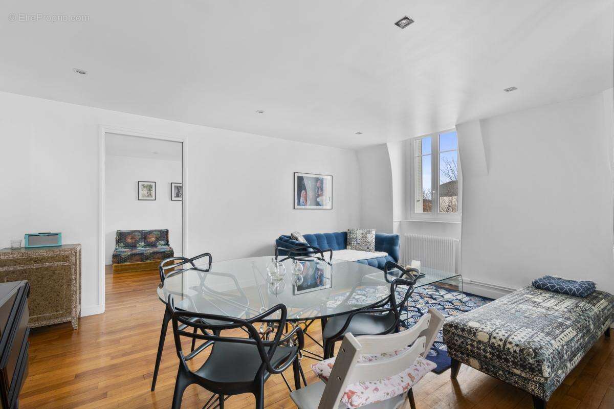 Appartement à LE VESINET