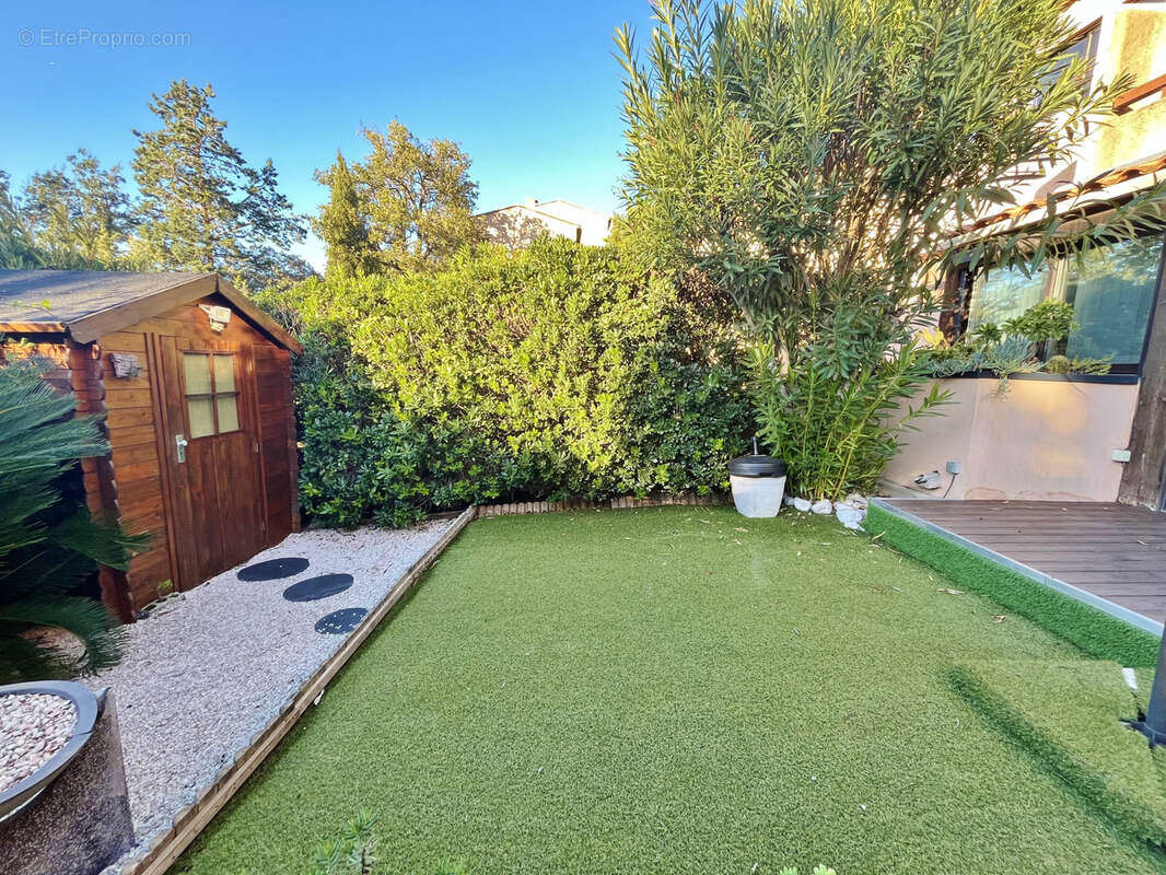 Appartement à SAINT-RAPHAEL