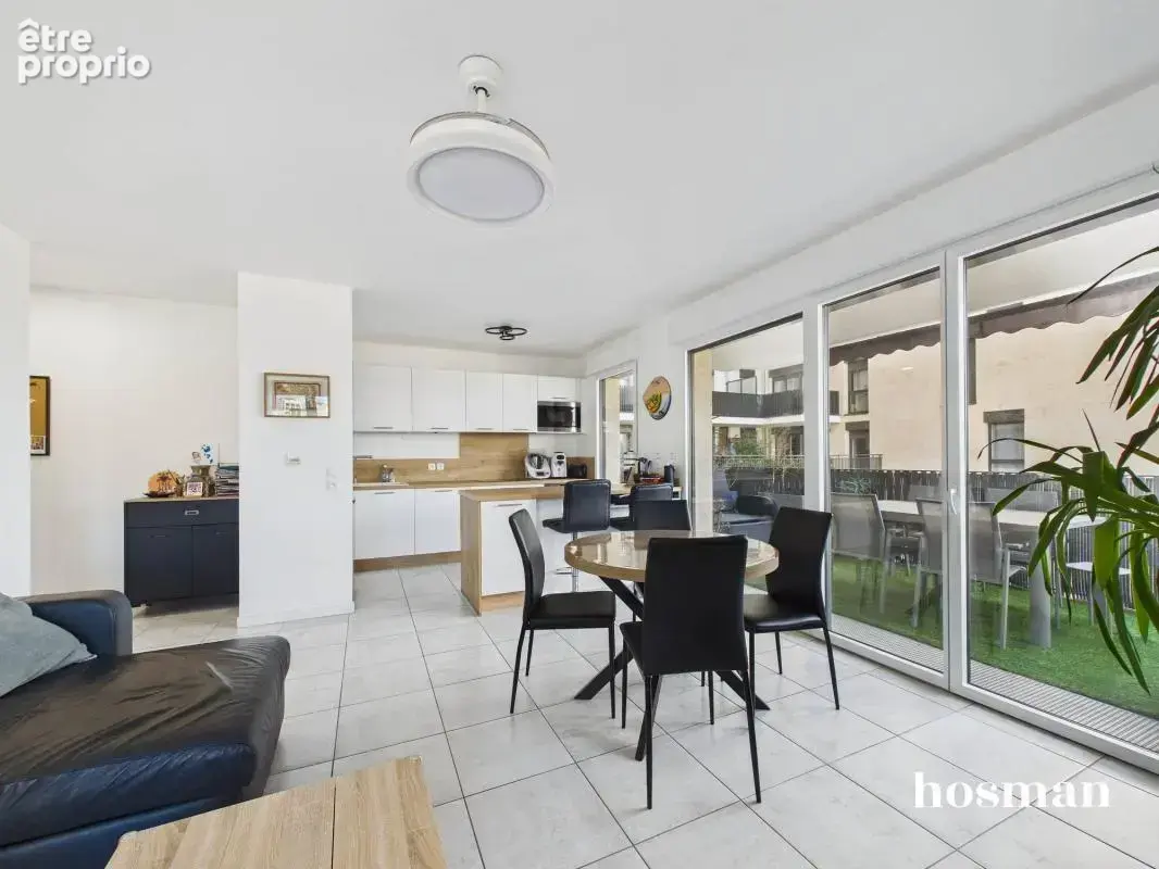 Superbe Appartement 4 pièces avec terrasse et parking - Rue de la Garonne, Bordeaux - photo 6