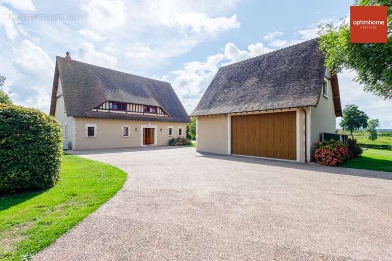 Maison à MARAIS-VERNIER