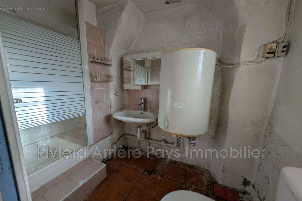 Appartement à UTELLE