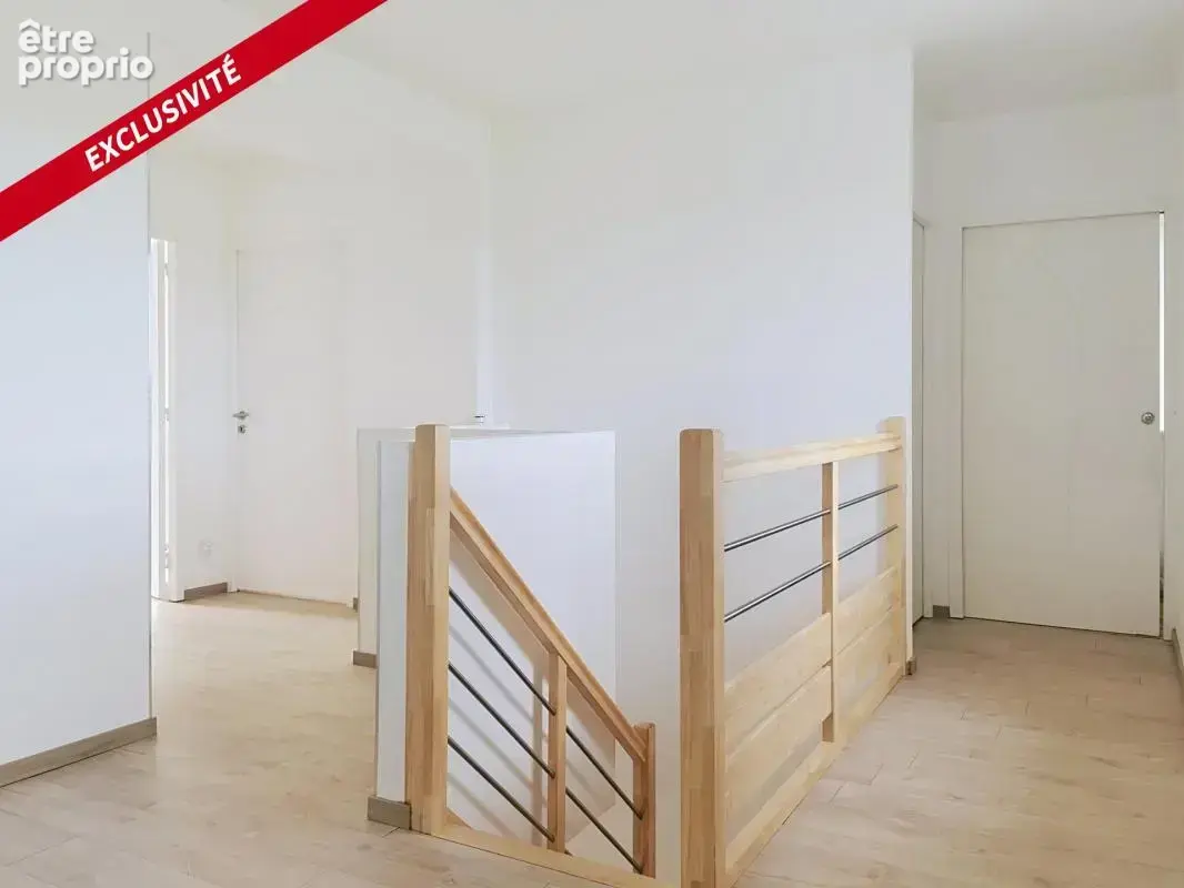 Corps de ferme, maison 220m², 6 pièces - photo 13