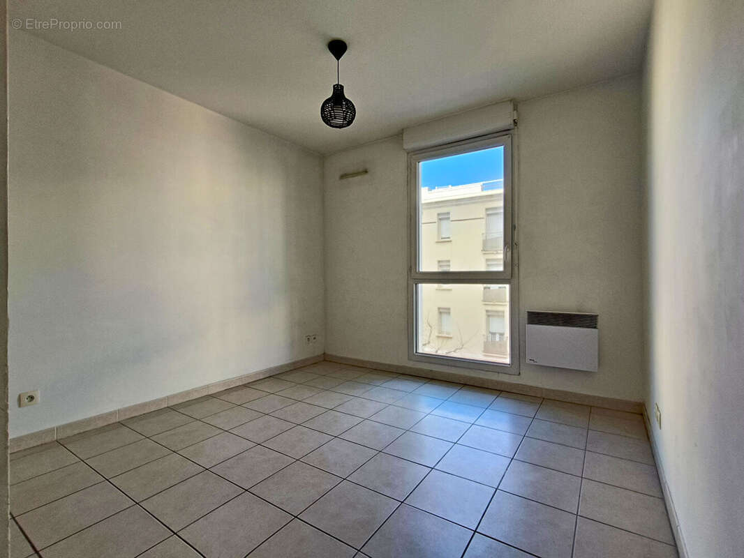 Appartement à MARSEILLE-7E