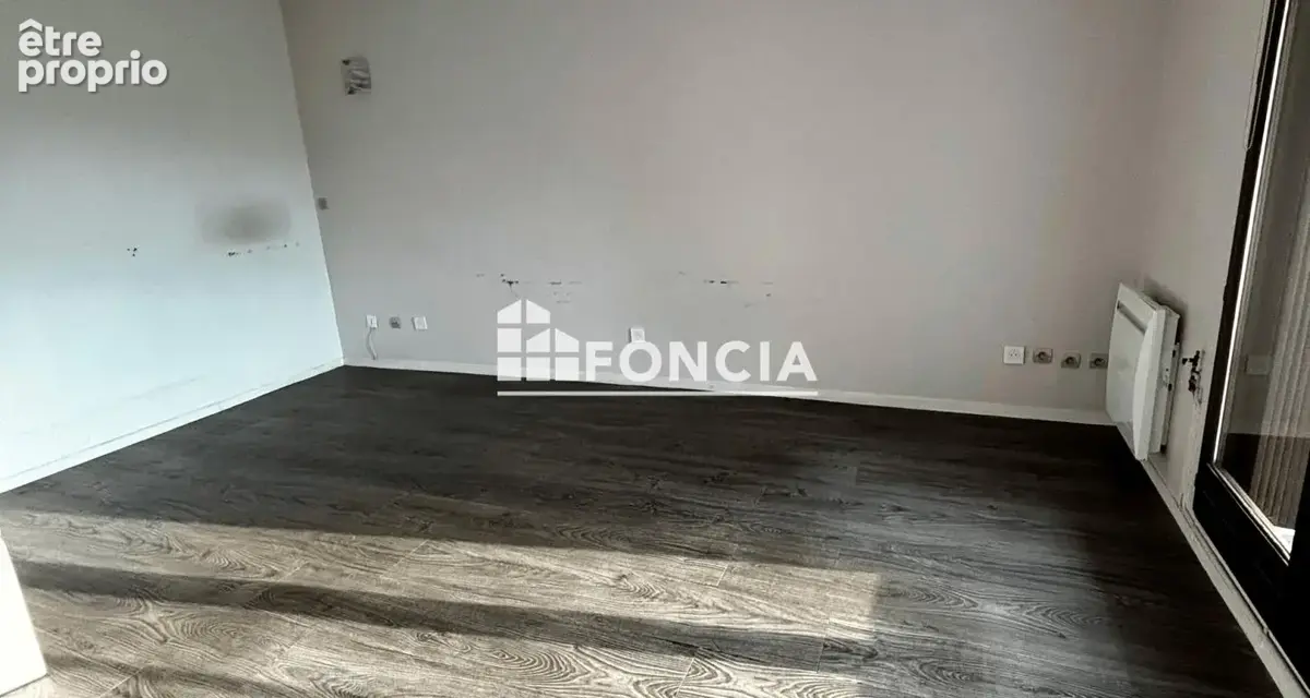 SAINT-JEAN-DE-MAURIENNE – CENTRE-VILLE Appartement 4 pièces de 80 m² avec ascenseur - photo 5