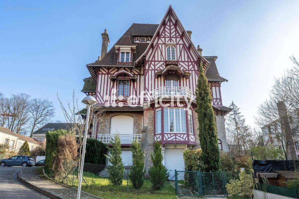 Appartement à RAMBOUILLET