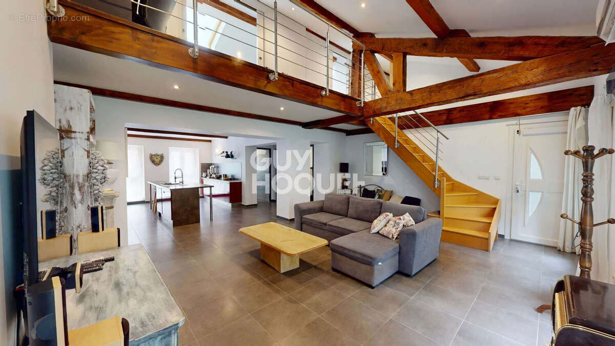 Appartement DUPLEX  T3, A vendre à Perpignan centre (66000), quartier Clémenceau - photo 2