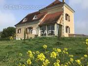 Photo 1 - Maison à VAUX-SUR-VIENNE