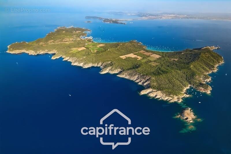 Appartement à HYERES