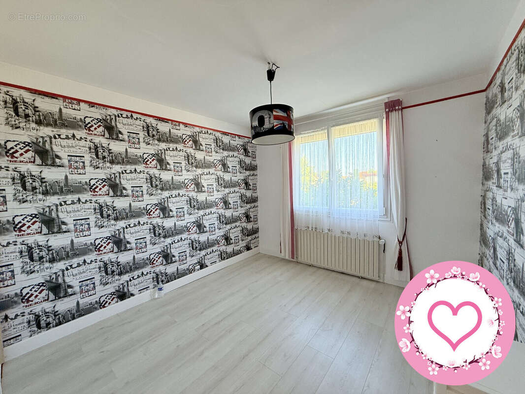 Maison à SULLY-SUR-LOIRE