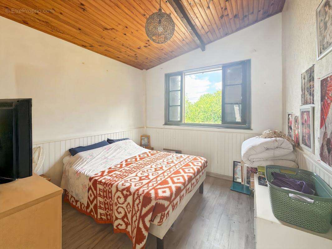  Immeuble de rapport à Limeyrat – Revenus locatifs immédiats - photo 13