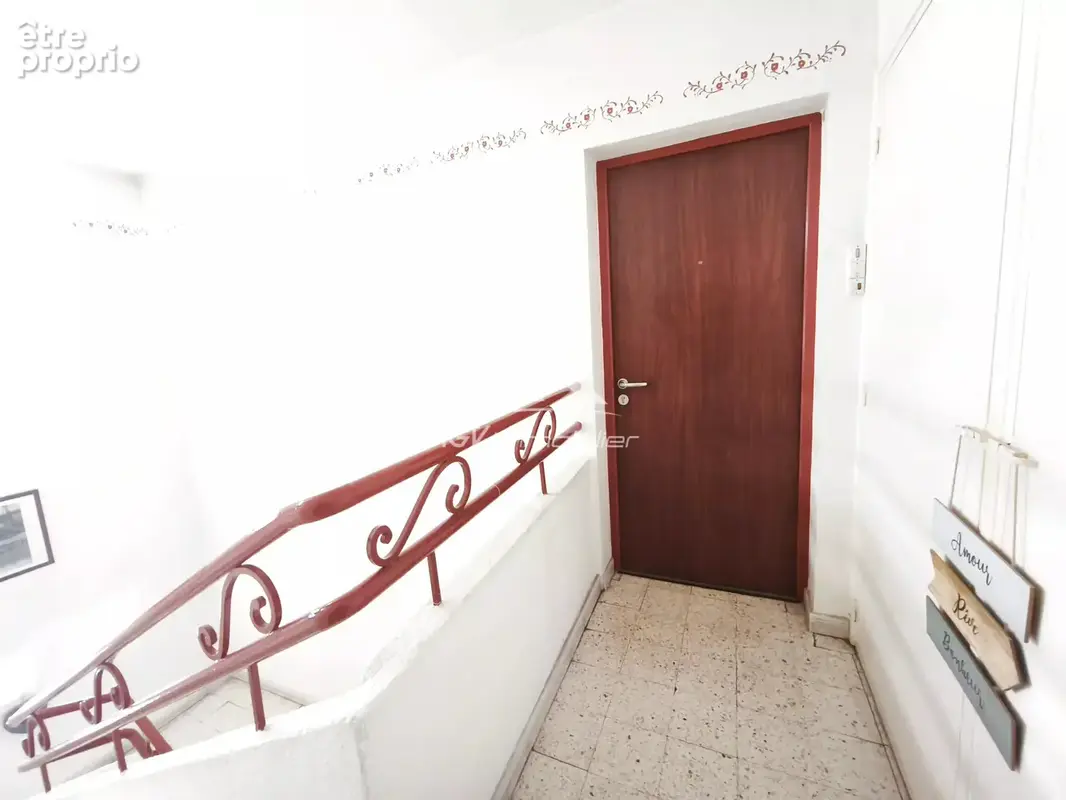 Alès Clavières, appartement T4 en résidence, loggia fermée, balcon, garage, cave, parking - photo 9