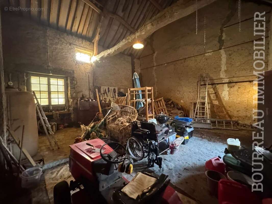 Maison à ARCES-DILO