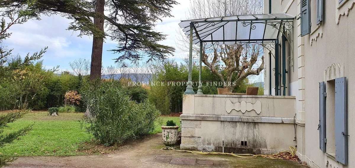 Maison à DRAGUIGNAN