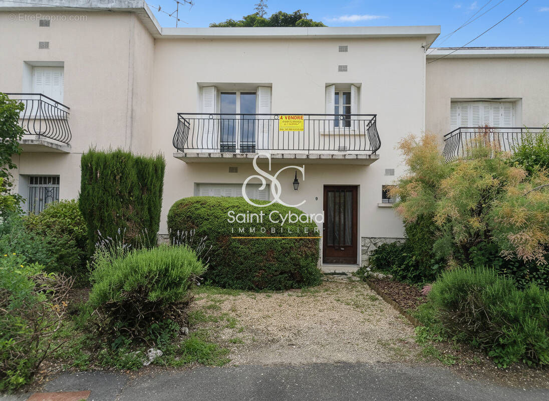 Photo Maison à Angouleme au prix de 138 240€