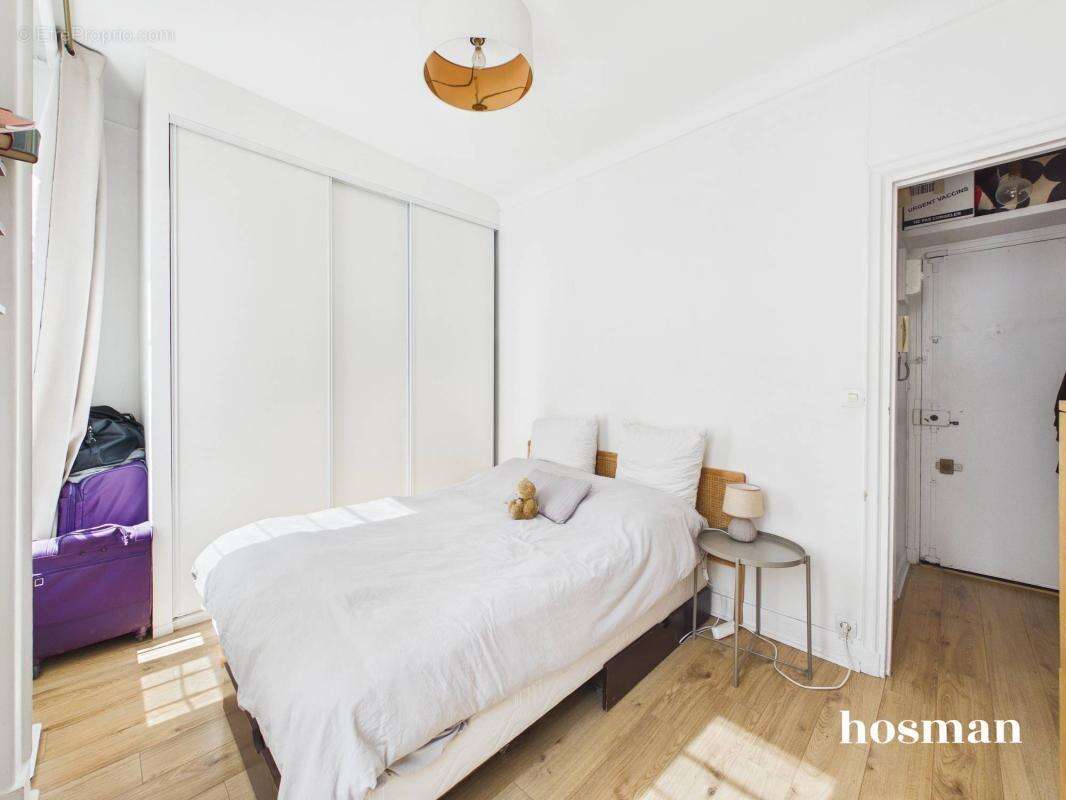 Appartement à PARIS-2E