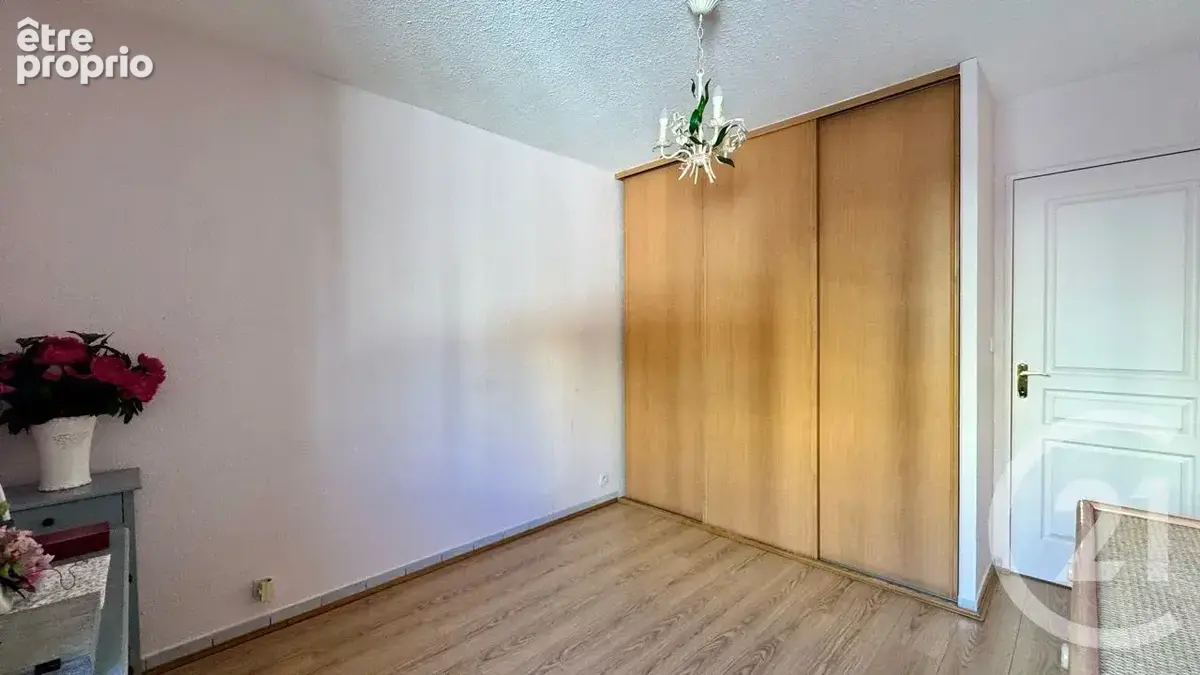 Appartement 5 pièces 92 m² à vendre à La Garde (83130) - photo 6