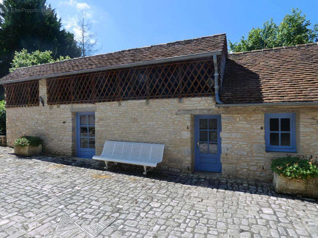 Maison125 m2 / 3 chambres / grange / terrain 4225m² - photo 5