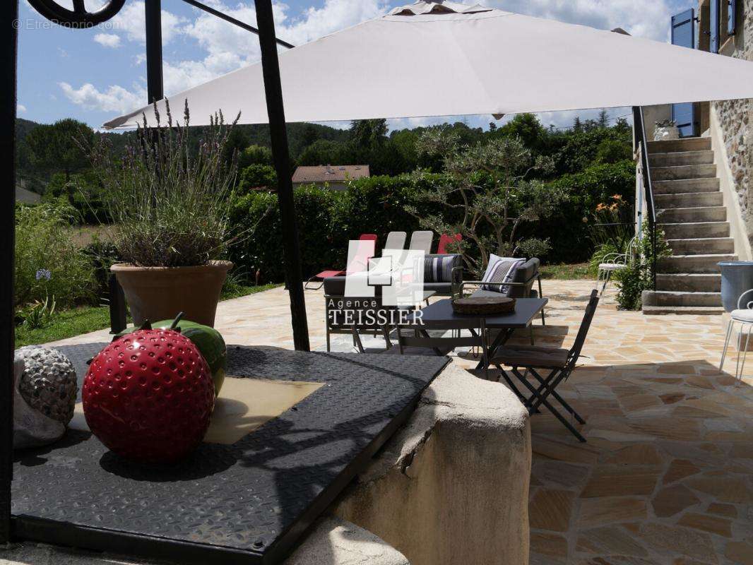 Maison à SAINT-AMBROIX