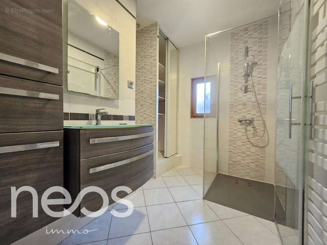 Maison à SAINT-DOULCHARD