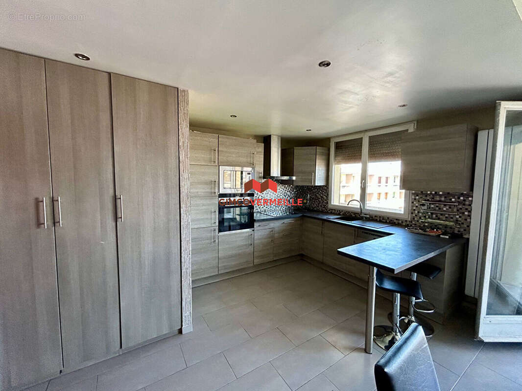 Appartement à POISSY