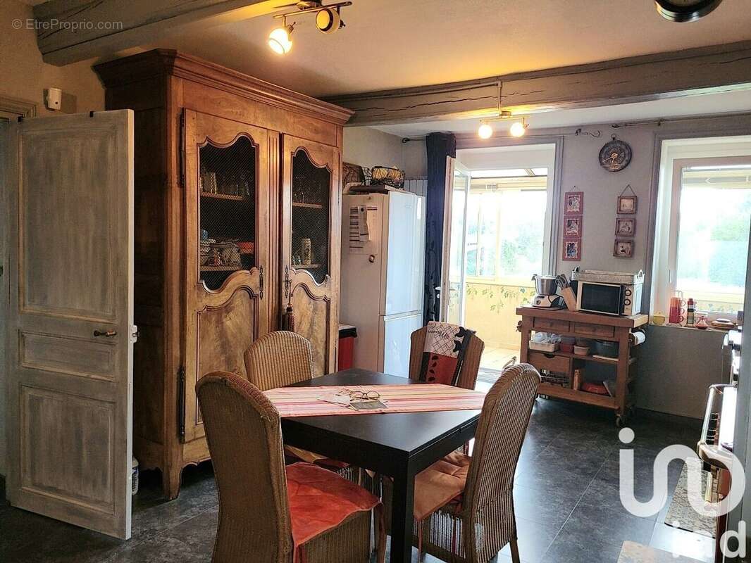 Photo 8 - Maison à POUILLY-SOUS-CHARLIEU