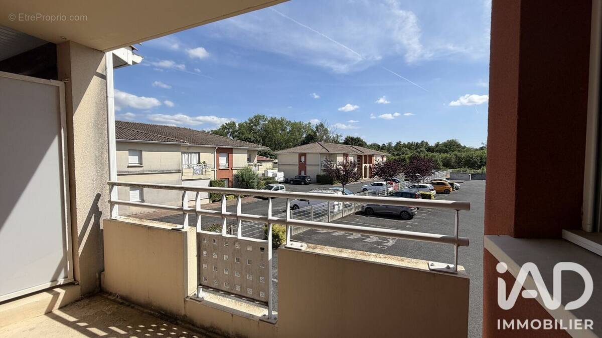 Photo 1 - Appartement à AMBARES-ET-LAGRAVE