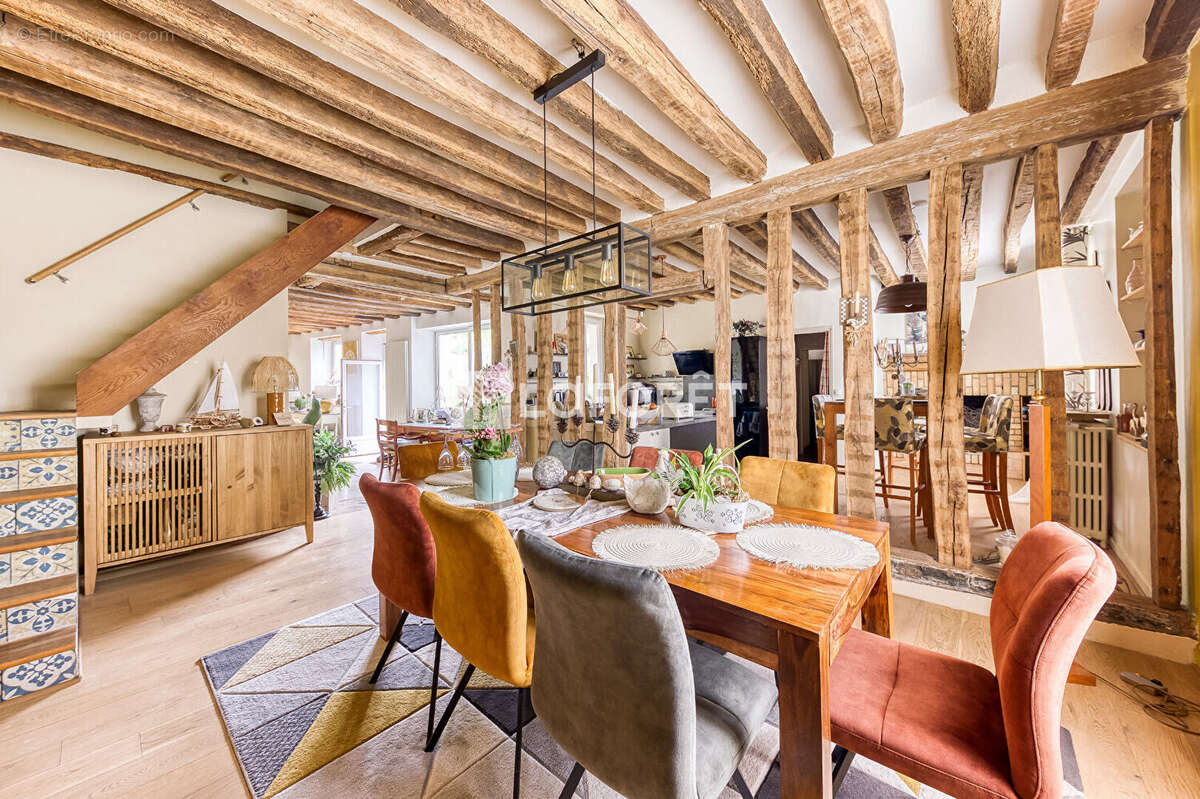 Maison à LIVERDY-EN-BRIE