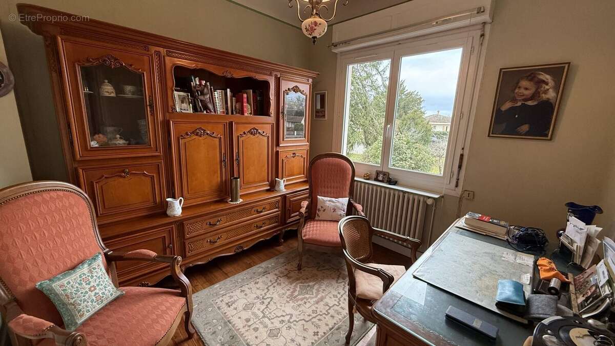 Maison à LUXEY