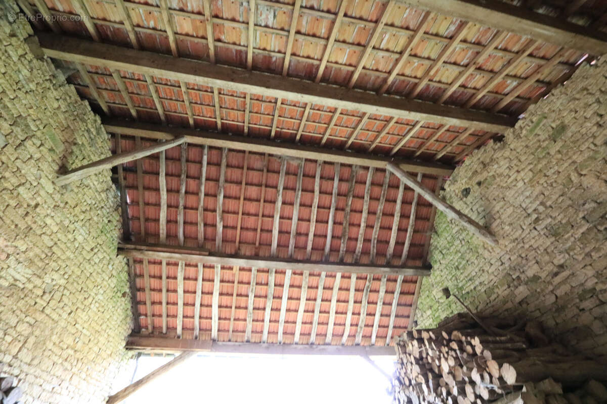 Maison à SENNEVOY-LE-BAS