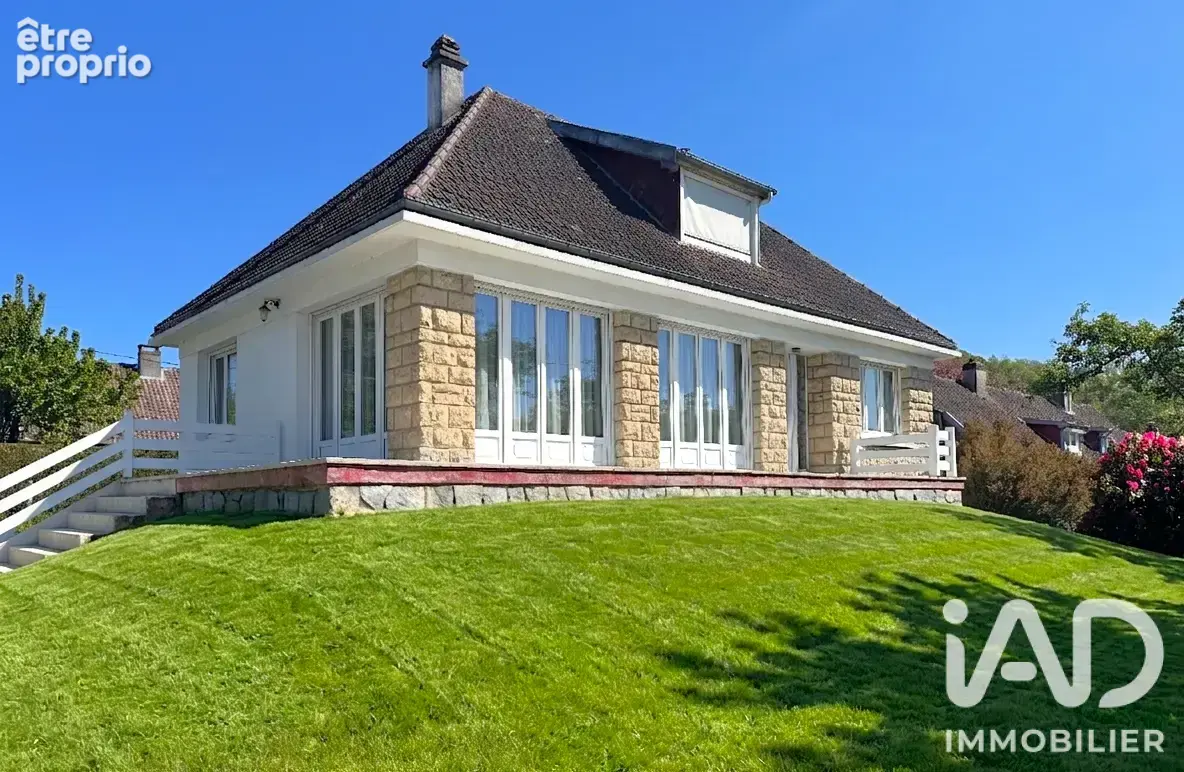 Photo 1 - Maison à FONTAINE-LA-MALLET