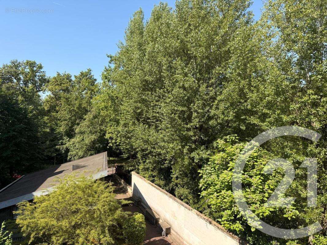 Appartement 115 m² à Fontenay-Sous-Bois  - photo 14