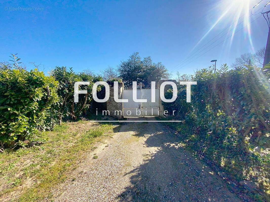 Maison à CURCY-SUR-ORNE