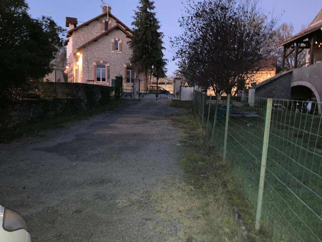 cheimin - Maison à CAHORS