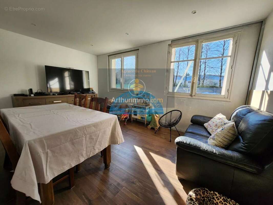 Maison à ORMESSON-SUR-MARNE